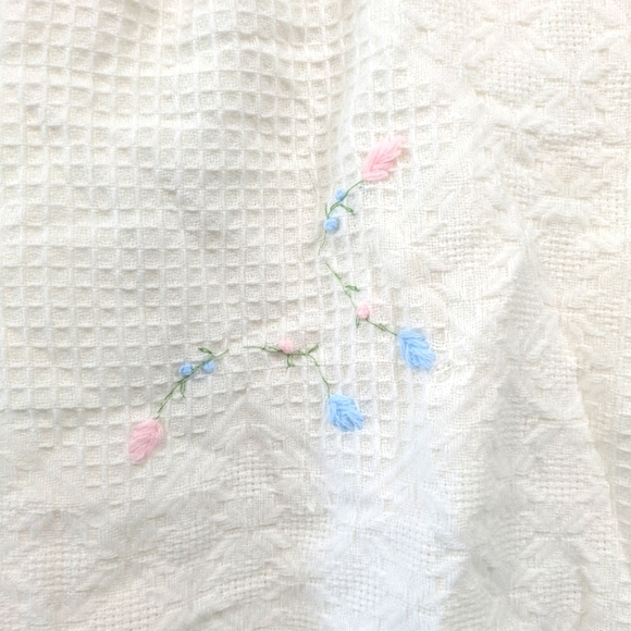 Vintage Waffle Knit Baby‎ Blanket Delicate Soft Ligtweight - Picture 3 of 10